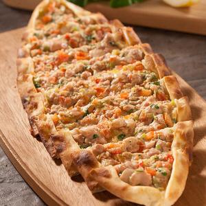 Tavuklu Pide | 65,00